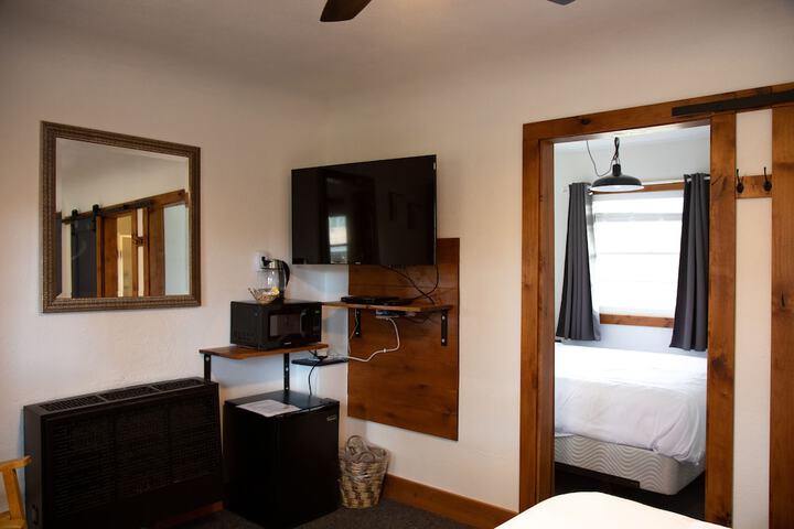 Room 54 of 62