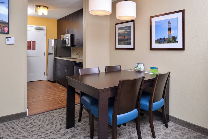 TownePlace Suites Detroit Commerce
