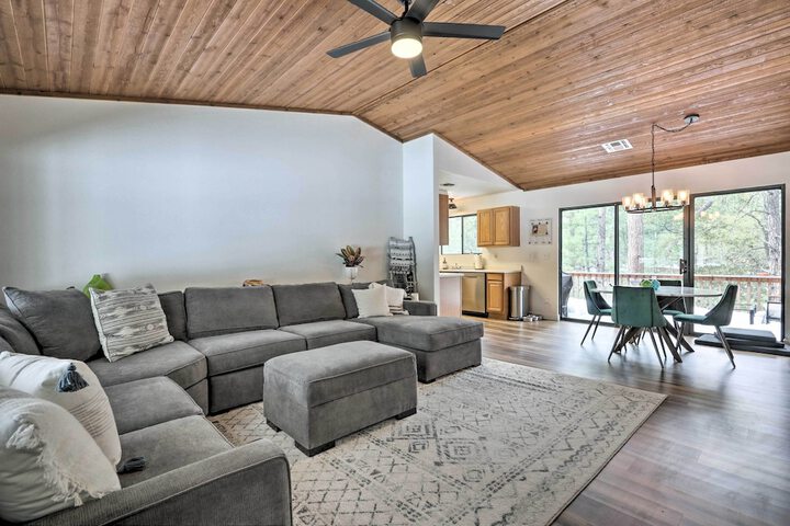 8 Mi to State Park & Trails: Pine Mountain Home