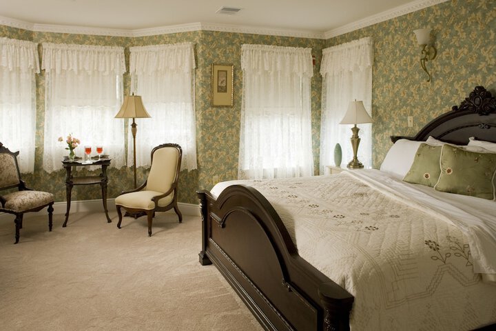 Room 49 of 61