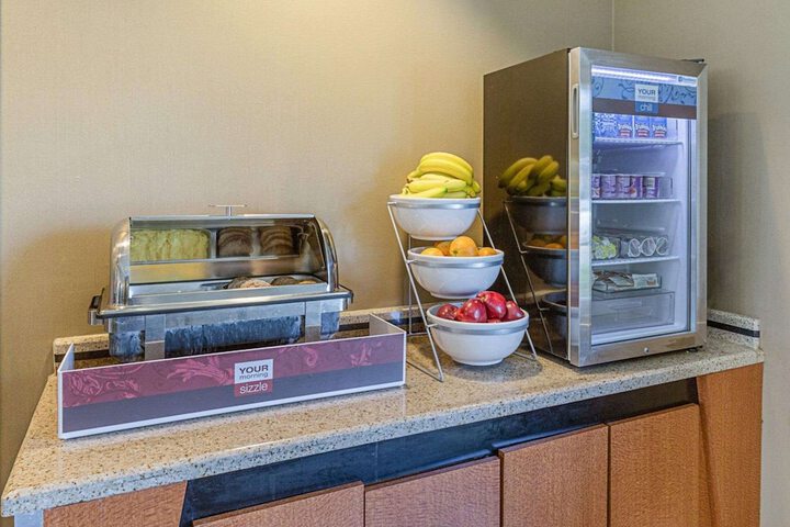 Comfort Inn & Suites Southwest Fwy at Westpark