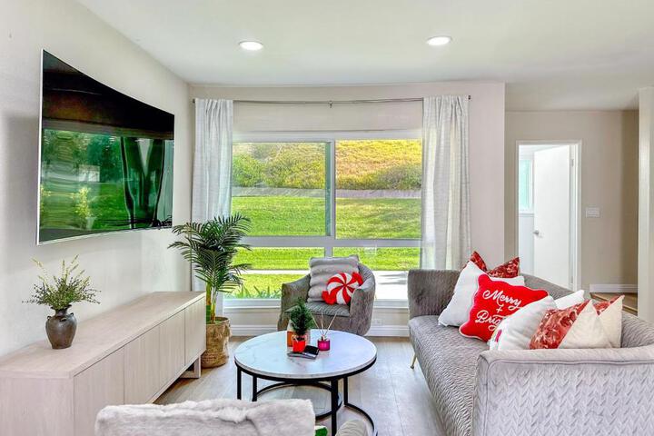 Sweet 2 bd for monthly stay! 20 mi to Disney