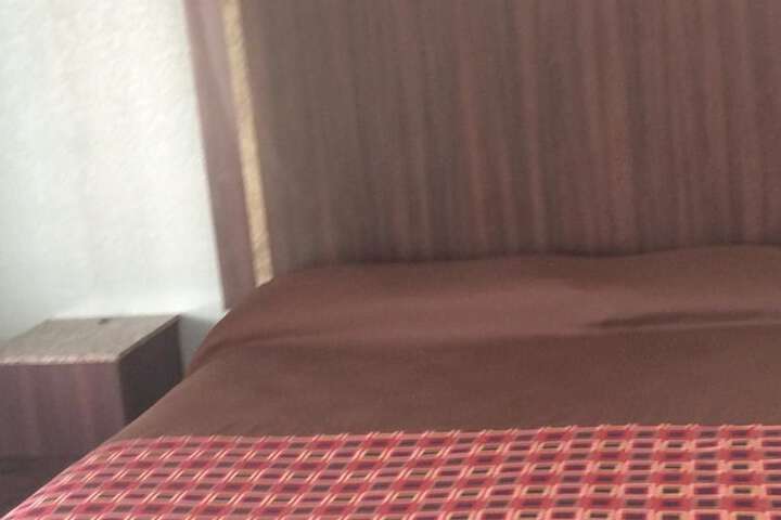 Room 18 of 21