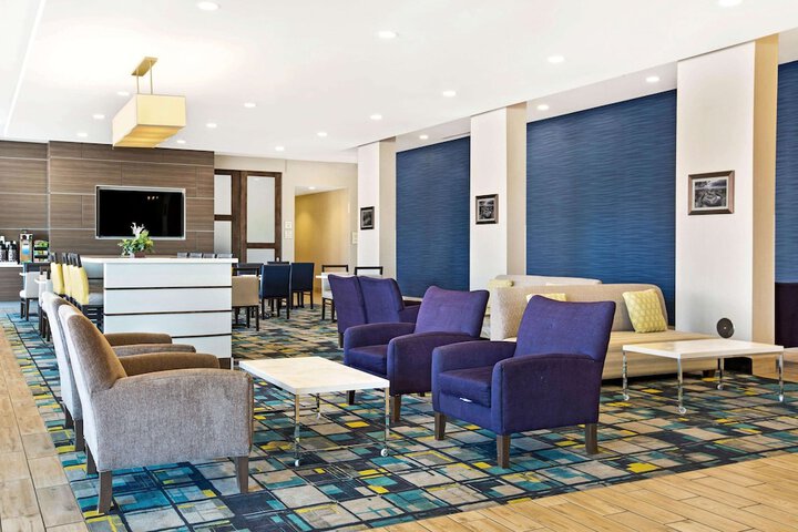 Hotel Interior 17 of 61