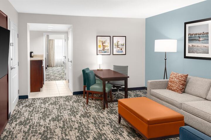 Embassy Suites by Hilton Fort Myers Estero