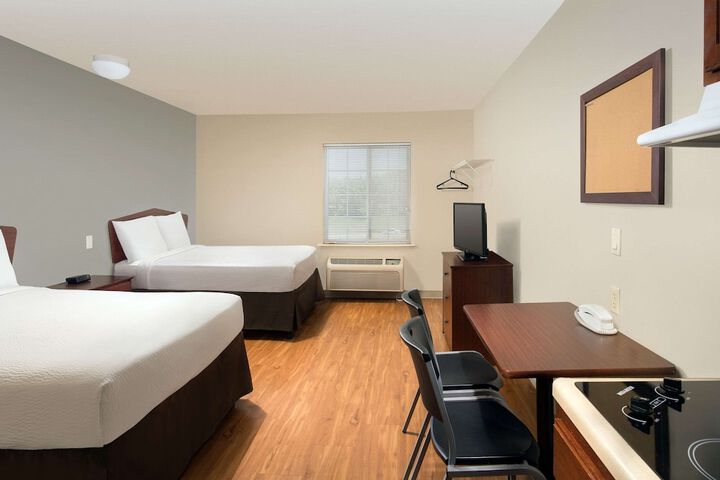 Room 12 of 23