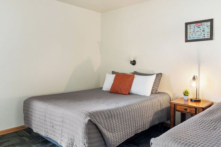 Room 105 of 154
