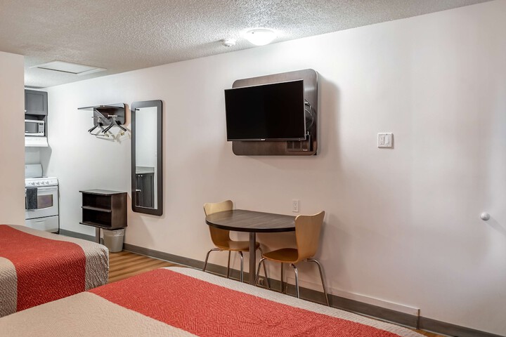 Room 43 of 52