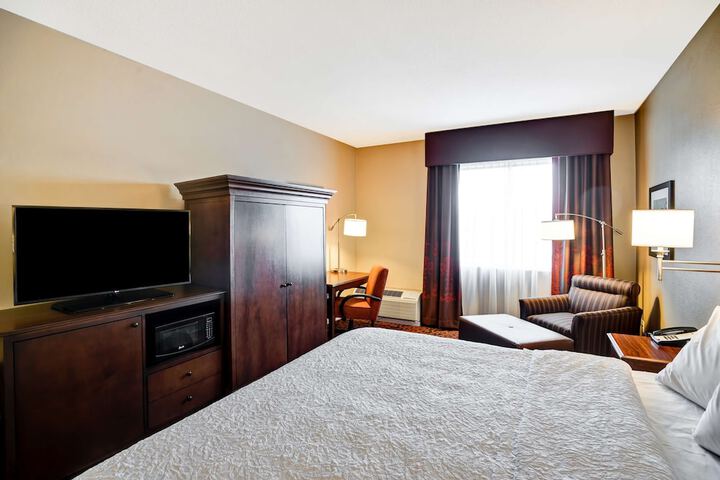 Room 35 of 49