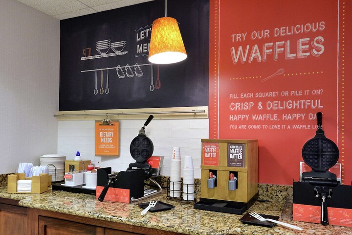 Hampton Inn Raleigh / Town of Wake Forest
