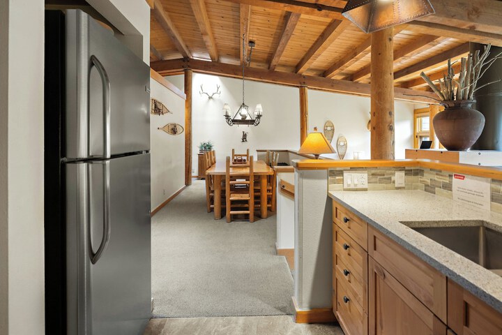 Evergreen Condominiums by Vail Resorts