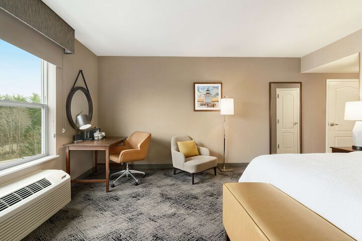 Room 13 of 43