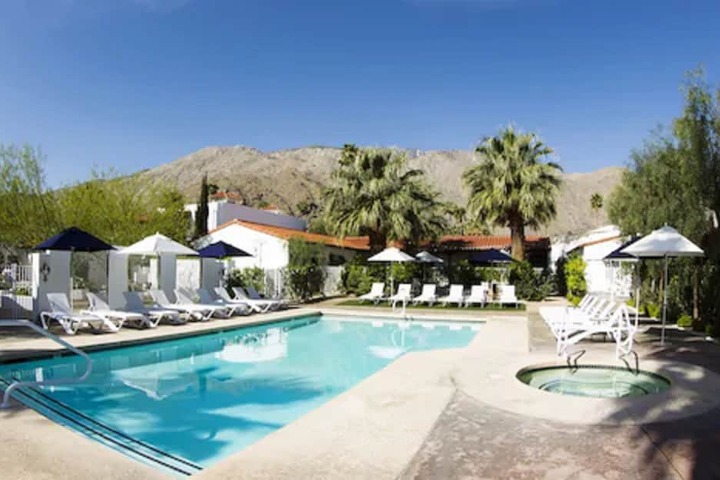 Pool 7 of 49