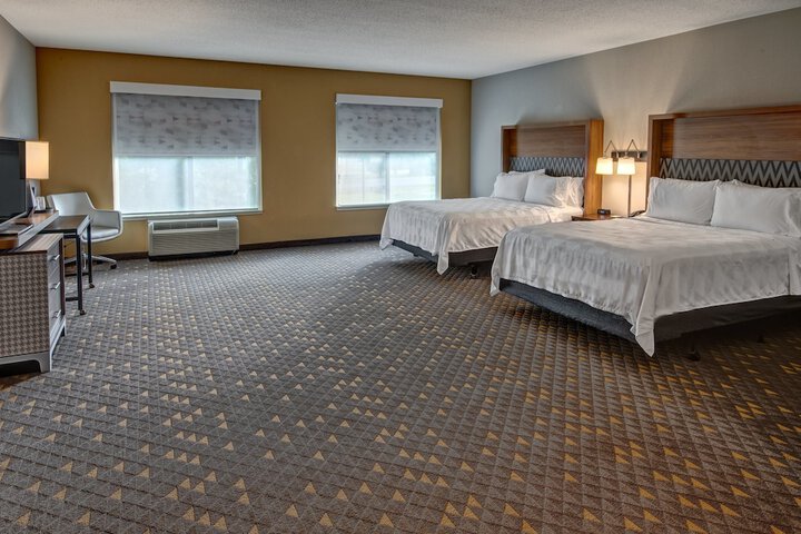 Room 22 of 35