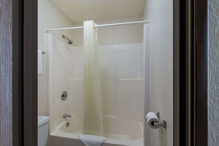 Room 36 of 48