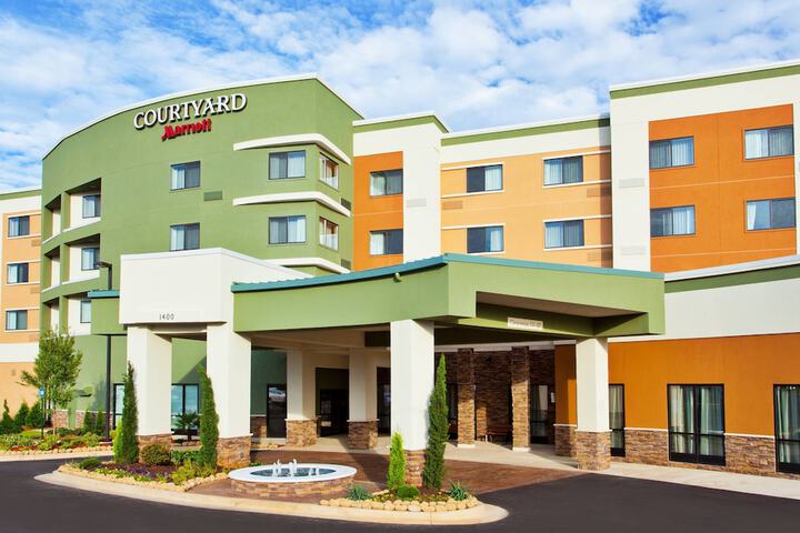Hotel 4 of 53
