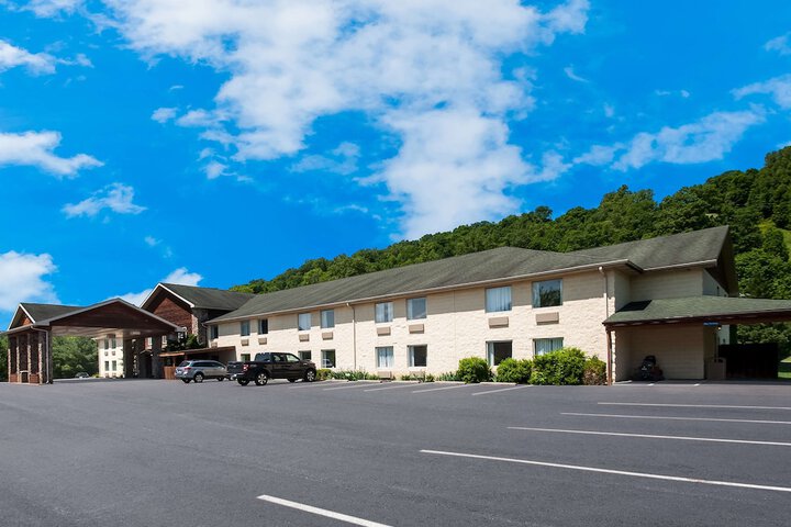 Hotel 4 of 37