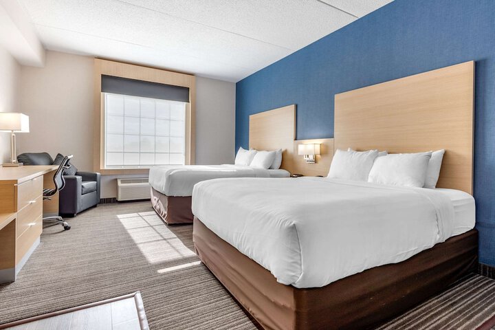 Room 16 of 30