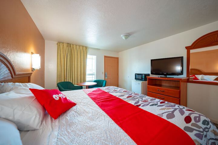 Room 34 of 44