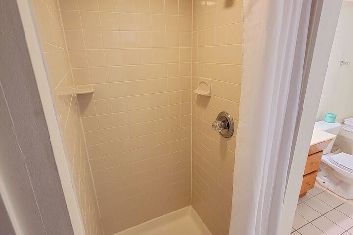 Room 40 of 44