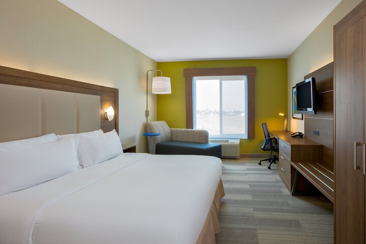 Room 33 of 52
