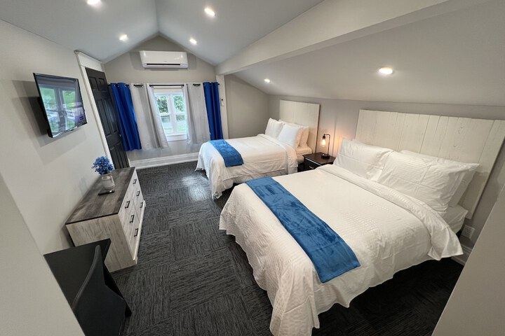 Room 16 of 25