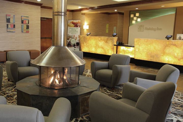 Hotel 4 of 59