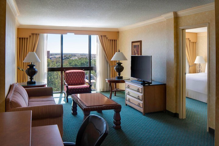 Room 8 of 31