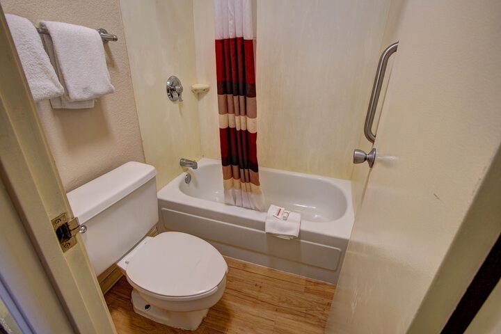 Room 42 of 45