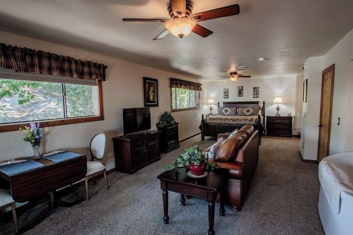 Beeline Guest House