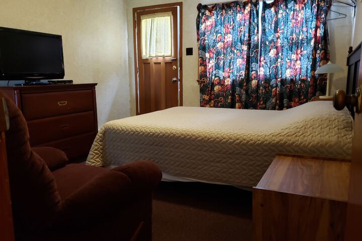 Room 54 of 79