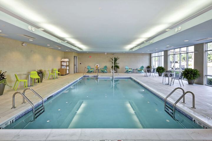 Home2 Suites by Hilton Queensbury Lake George