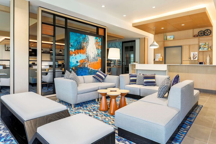 Hotel Interior 11 of 31