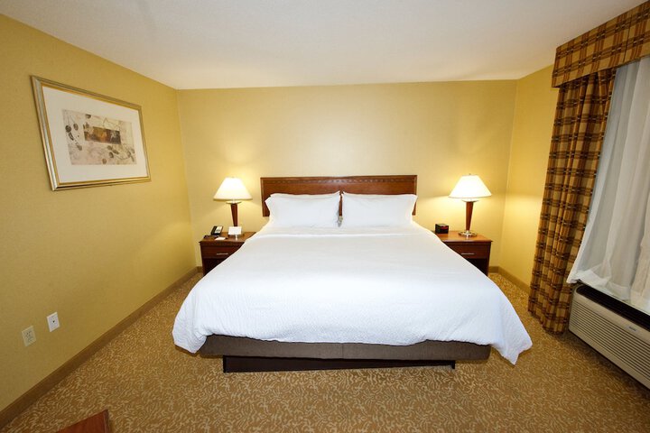 Room 33 of 57