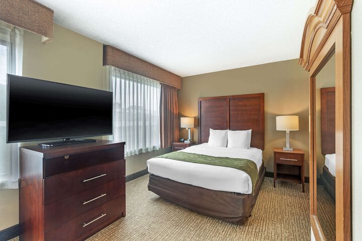 Room 19 of 25
