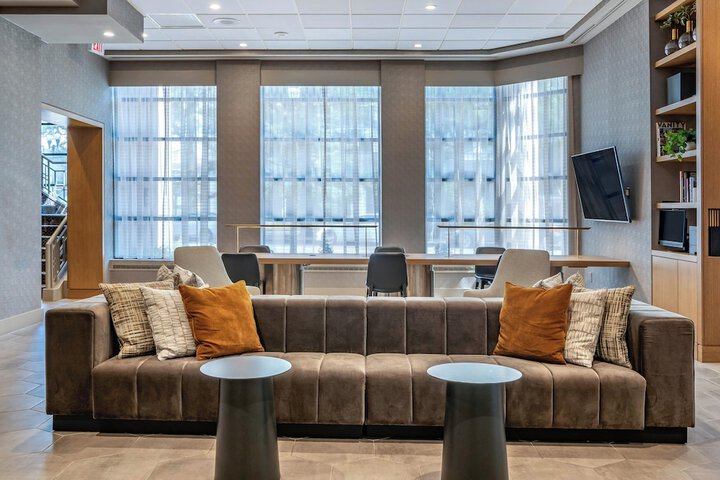 Sheraton Suites Wilmington Downtown