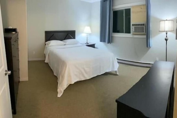 Room 44 of 51