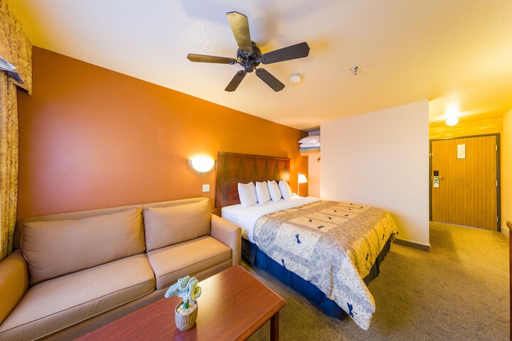 Room 20 of 33