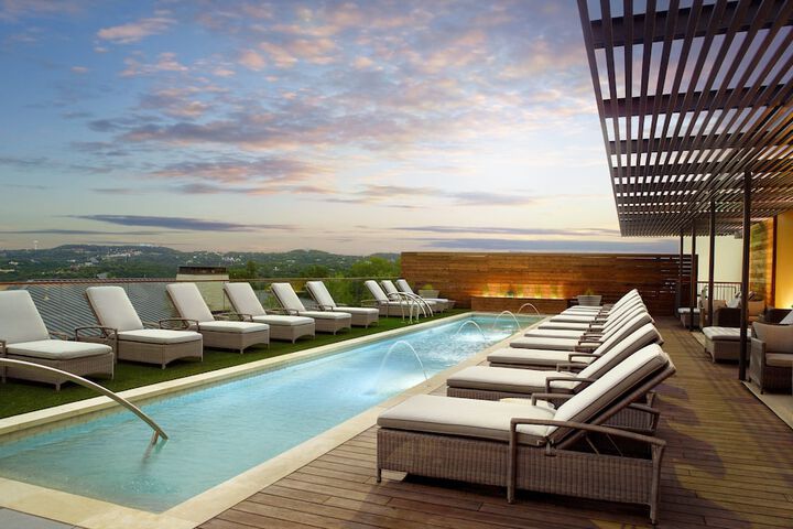Pool 15 of 158