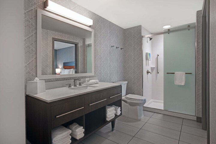 Home2 Suites Asheville Airport