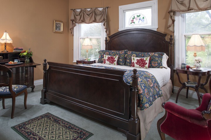 Room 14 of 33