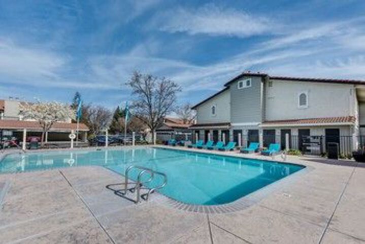 Global Luxury Suites near San Ramon Valley