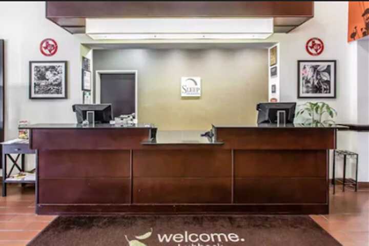 Hotel Interior 3 of 18