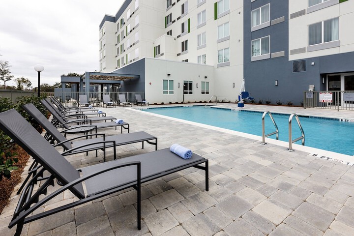 Courtyard by Marriott Pensacola I-10 West