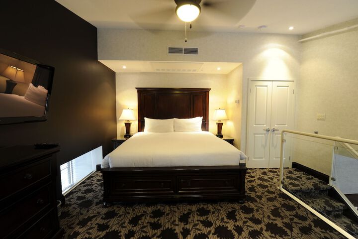 Room 31 of 46