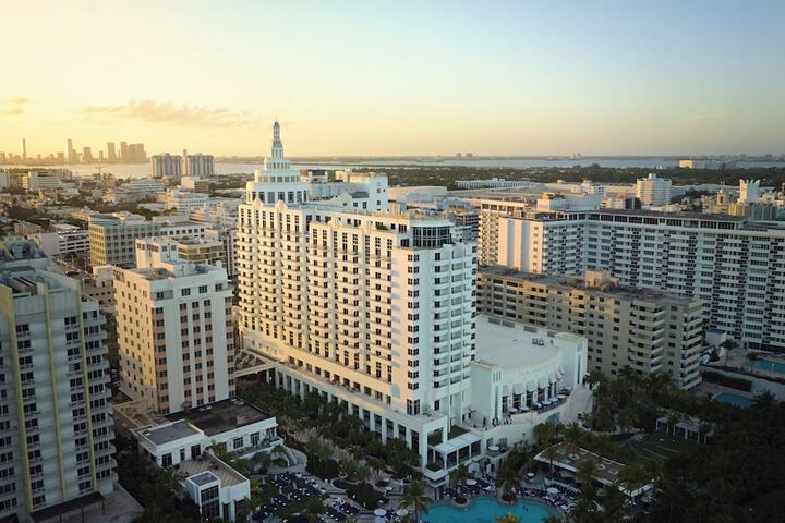 Loews Miami Beach Hotel – South Beach