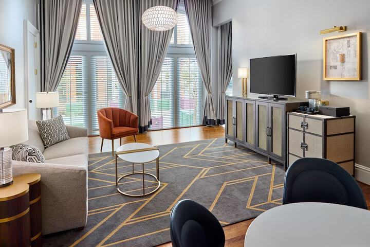 The Tremont House Galveston, a Tribute Portfolio Hotel