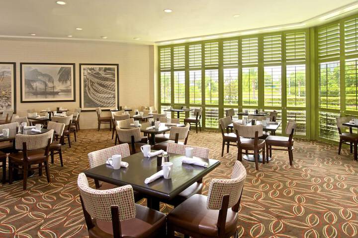 Dining 97 of 114