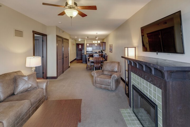 Room 115 of 250