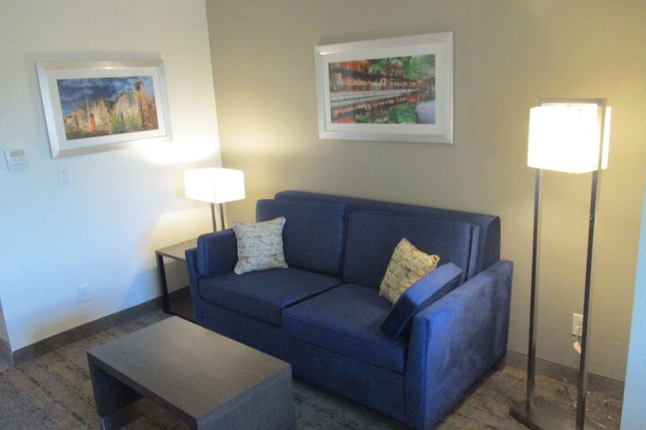 Room 18 of 30